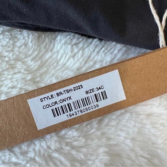 SKIMS Fits Everybody T-shirt Bra 34C onyx NWT - Picture 4 of 6